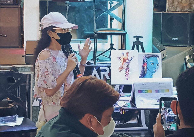 Watercolor Demo Artist at MOA
